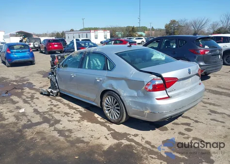 2016 Volkswagen Passat 1.8T Se from USA, damaged, VIN 1VWBT7A36GC011561